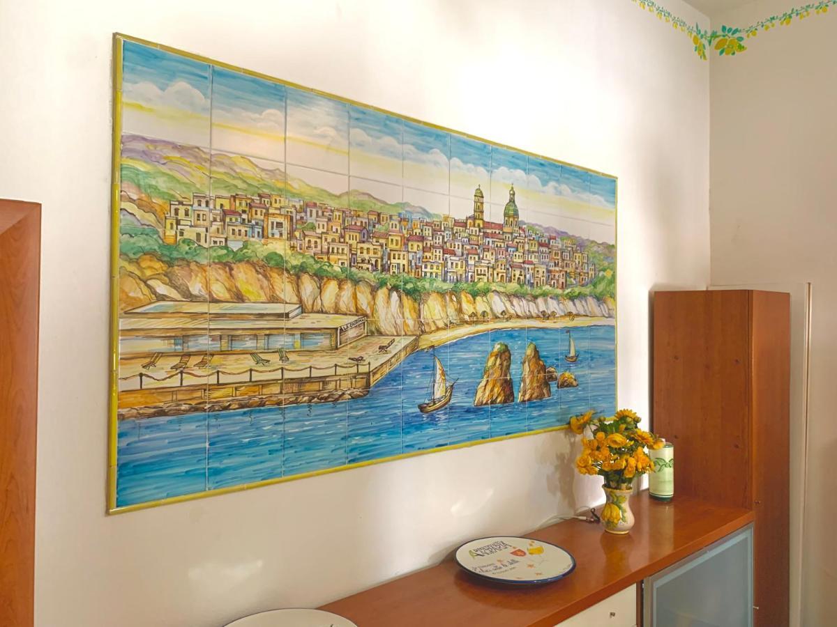 Ferienwohnung La Finestra Sul Duomo, Amalfi Coast Vietri Exterior foto
