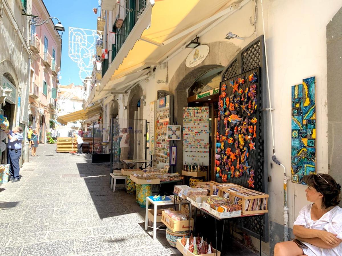 Ferienwohnung La Finestra Sul Duomo, Amalfi Coast Vietri Exterior foto